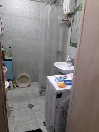 Проживание в семье 1 комната в центре города Ереван Бюджетный двухместный номер с 1 кроватью-11